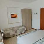 Zona Franca Penzion *