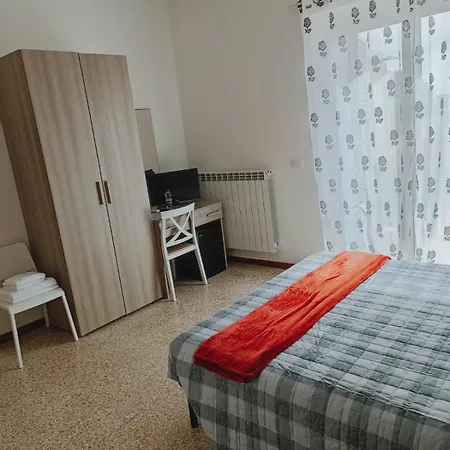 Zona Franca Gasthof *